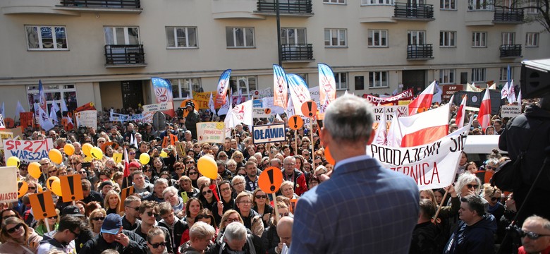 Szykuje się wielki protest nauczycieli.  "Żaden postulat, nie został w pełni zrealizowany"