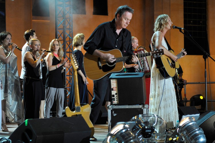 Anita Lipnicka i John Porter podczas koncertu Morowe Panny