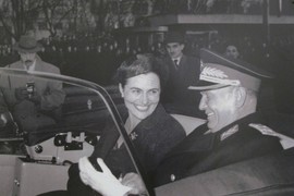 "BELA KNJIGA" Jovanke Broz otkriva NJEN PRAVI ODNOS SA TITOM: "Ja sam ta koja sve vodi, šta on može, on je star, moram čak i ŠLIC DA MU ZAKOPČAVAM..."