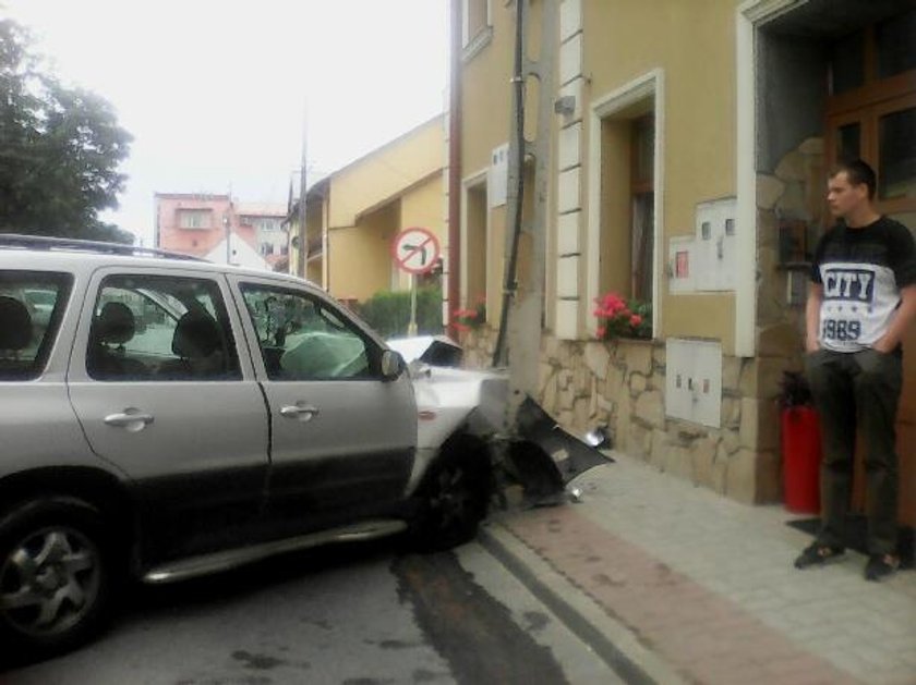 Pijany ksiądz uczył trzeźwości