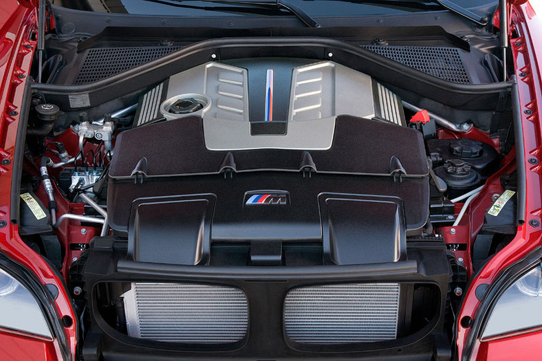 BMW X5 M i X6 M: bawarskie M&amp;Ms z silnikiem 4,4 V8 TwinTurbo