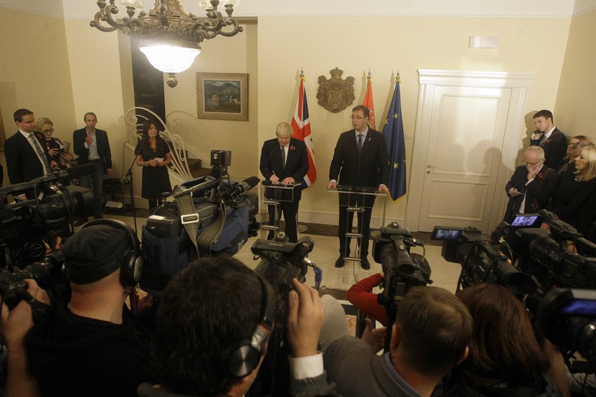 aleksandar vucic, boris džonson