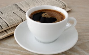 Kawa a pandemia. Rozpuszczalna odmiana uderzy klientów po kieszeni