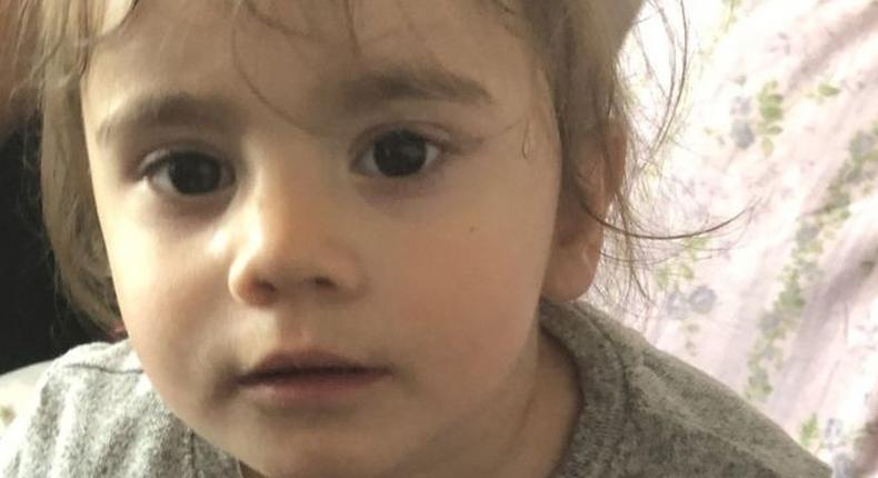 The police in London are interested in learning about the whereabouts of a toddler stolen along with her dad's car. - BBC News