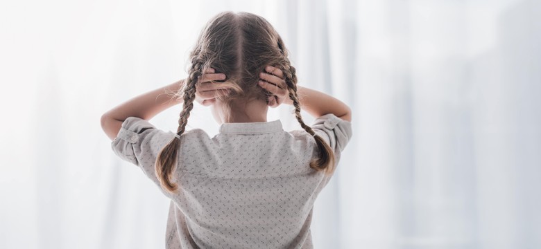 Świąteczny nadmiar bodźców? Sprawdź, jak pomóc dziecku