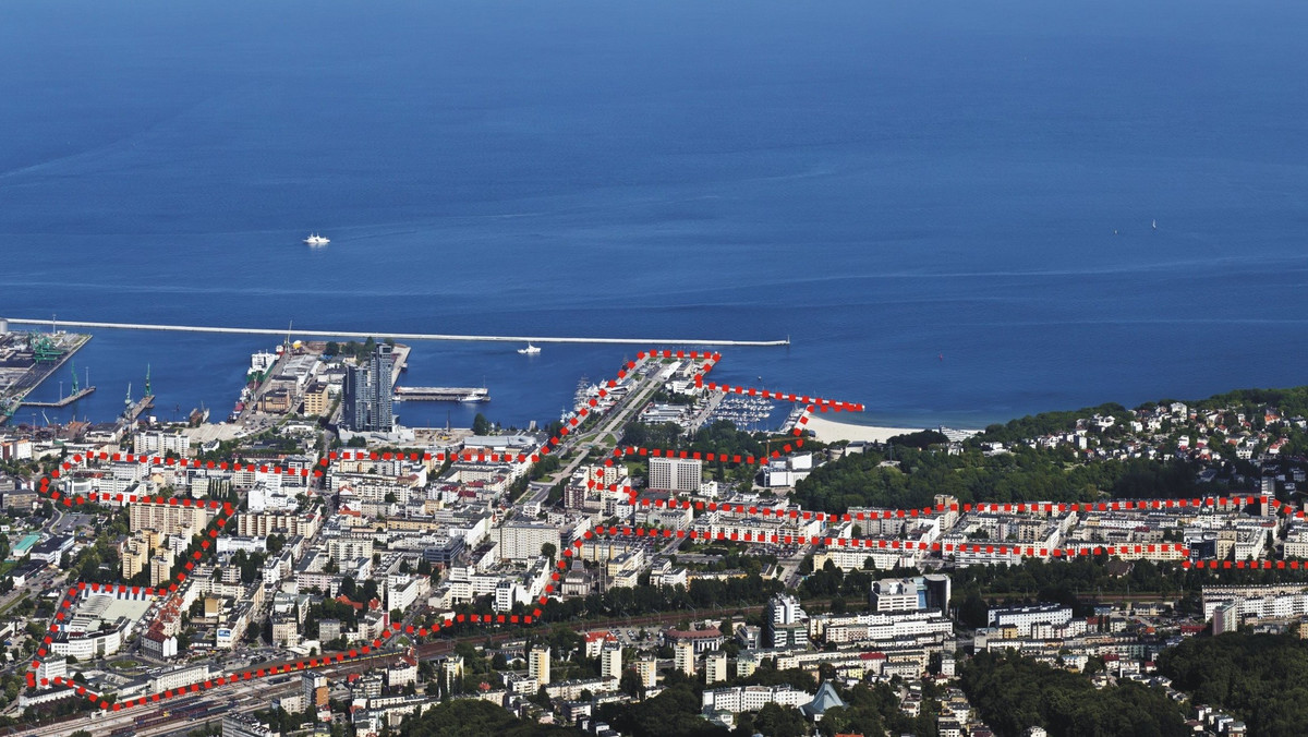 Najwcześniej dopiero od 2017 r. na trasie Gdynia-Karlskrona mogą być wykorzystywane promy napędzane metanolem – podał operator Stena Line. Jest to uzależnione m.in. od powstania nowego terminalu promowego w Gdyni.