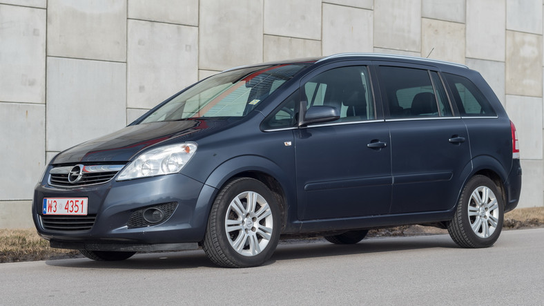 Opel Zafira B: koszty od zakupu do auta „na gotowo”
