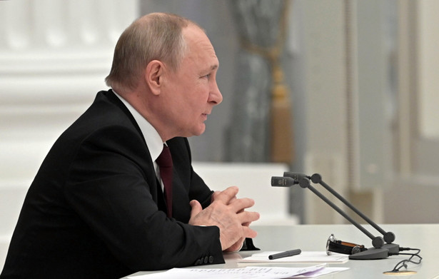 Putin podczas posiedzenia Rady Bezpieczeństwa Rosji, na której omawiano sprawę Donbasu