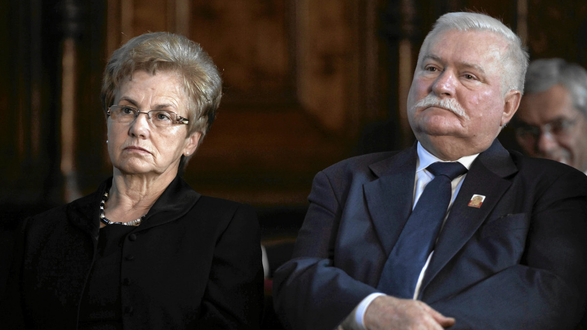 Lech Wałęsa "jest człowiekiem znudzonym i zmęczonym, a przede wszystkim samotnym" - czytamy w dzisiejszy "Newsweeku". Były prezydent w rozmowie z tygodnikiem przyznaje też, że "przechodzi do wieczności". Jaki jeszcze jest były prezydent Polski?