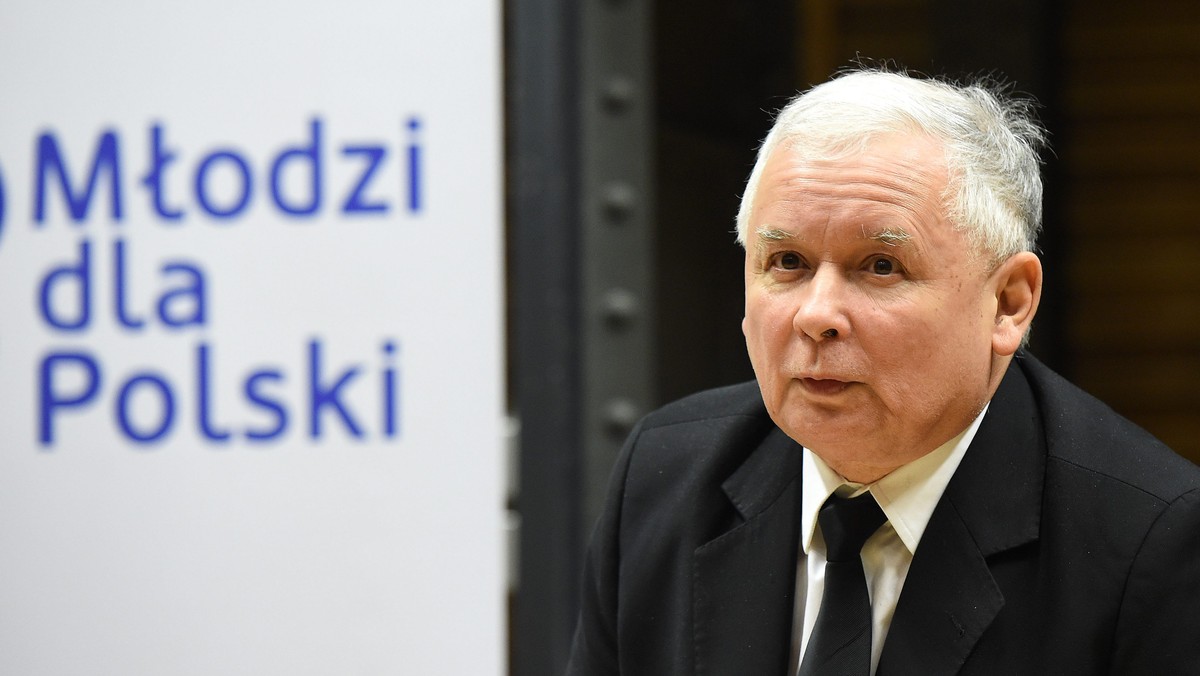 Warszawa, 01.12.2014. Prezes PiS Jarosław Kaczyński podczas debaty Czy studiowanie się jeszcze opłaca? Młodzi na rynku pracy