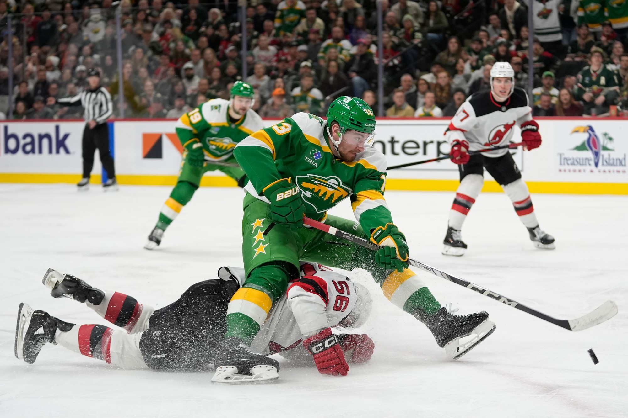 NHL zápas: New Jersey Devils - Minnesota Wild.