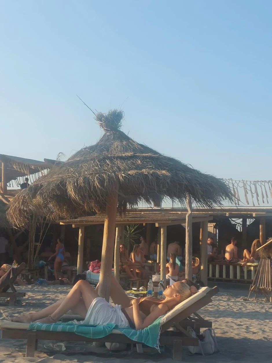 Nataša Bekvalac na Adi Bojani