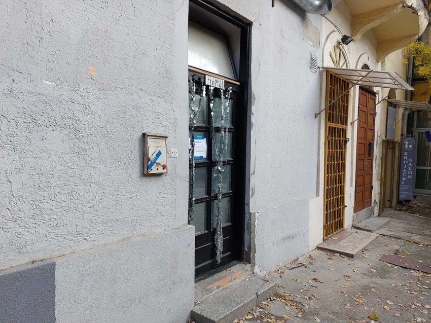 Prve slike sa mesta ubistva Milana T. u Novom Sadu