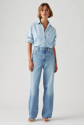 LEVI'S - zalando.hu 35 990 Ft, GLAMOUR-napokon 28 792 Ft
