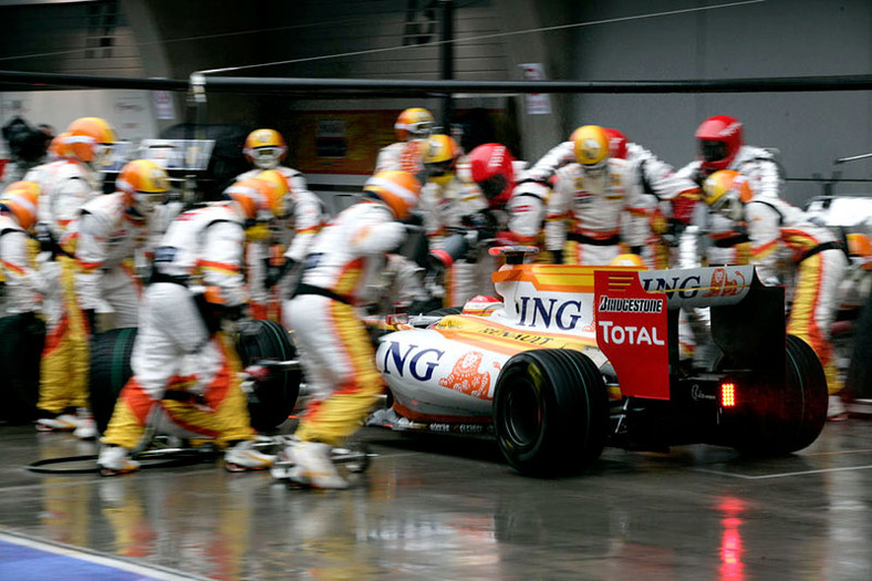 Grand Prix Chin 2009: kulisy wyścigu fotografował Jiří Křenek