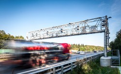 Stawki za przejazd drogami płatnymi pójdą w górę. Jest projekt rozporządzenia