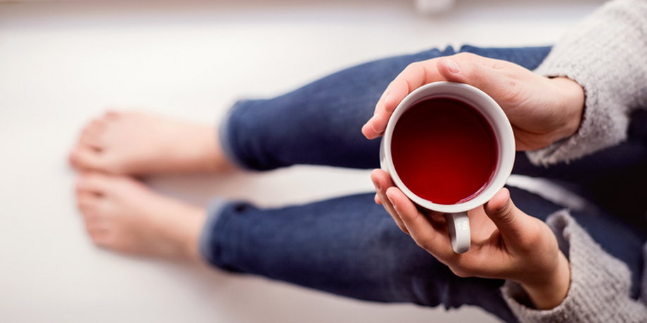 Jak zaparzyć aromatyczną herbatę w nowoczesny i pomysłowy sposób? Zrobisz to właśnie z takim gadżetem