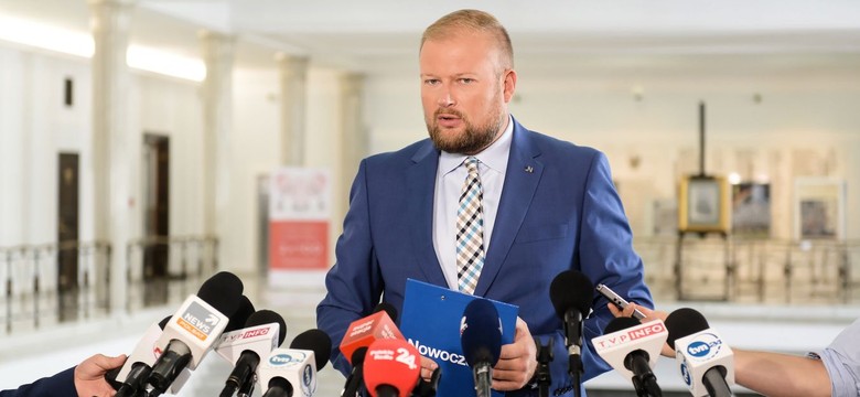 Poseł Nowoczesnej pozywa kandydata PiS. Chodzi o naleśnikarnię