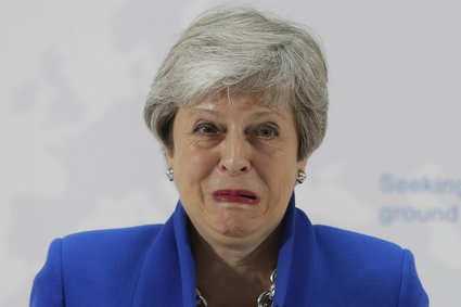 Theresa May ustąpi w czerwcu ze stanowiska. Kurs funta reaguje