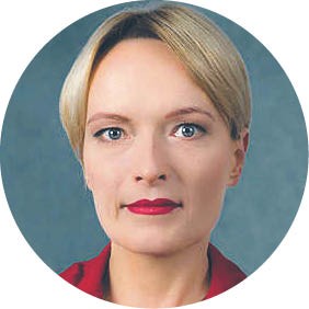 prof. Anna Hrycaj sędzia, członek Rady Legislacyjnej przy Prezesie Rady Ministrów, wykładowca na Uczelni Łazarskiego