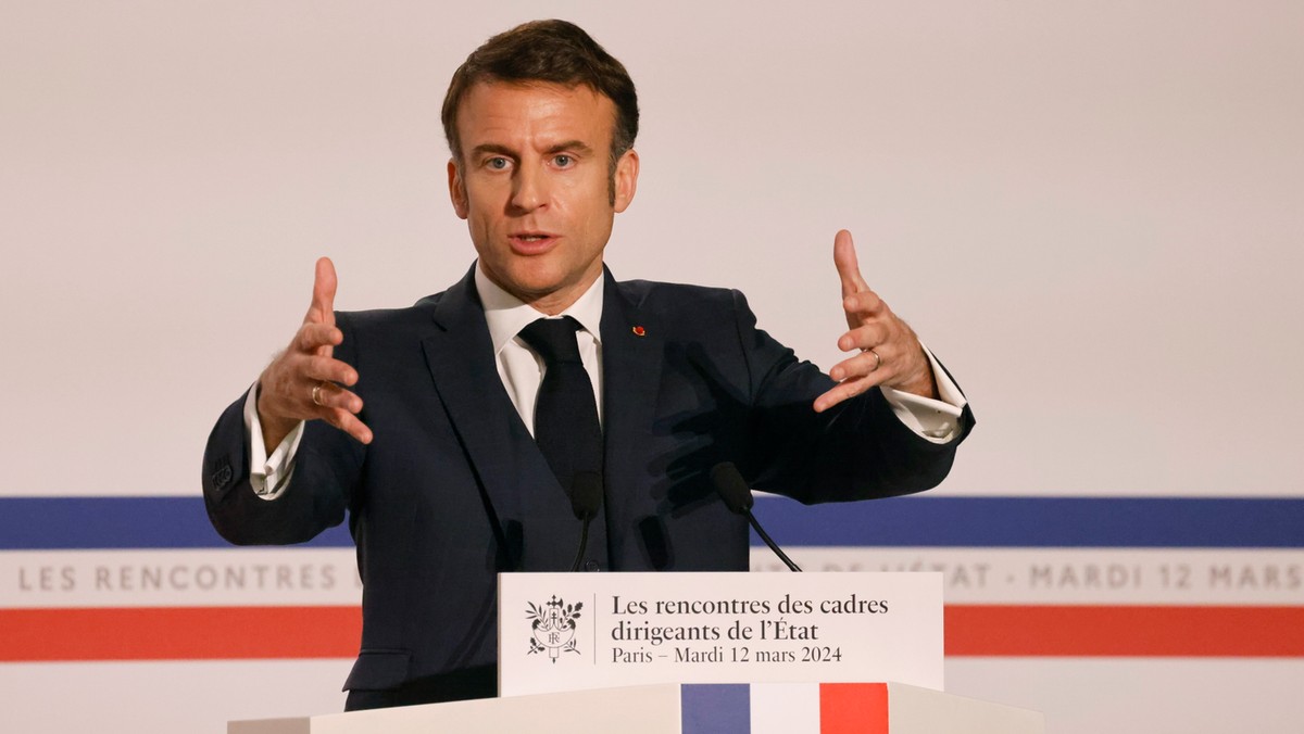 Emmanuel Macron pytany o wojnę w Ukrainie. "Nie możemy pozwolić Rosji wygrać"