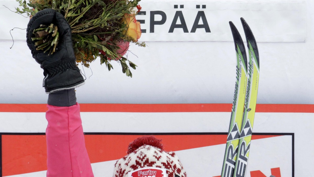 Justyna Kowalczyk zdobyła Kryształową Kulę za zwycięstwo w klasyfikacji generalnej Pucharu Świata! Polka, która w niedzielę zajęła 28. miejsce w sprincie w Drammen, może świętować ten sukces już po raz trzeci z rzędu.