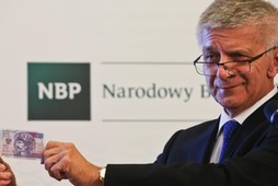 Marek Belka na konferencji NBP