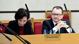 RPO i Nowoczesna: Mała ustawa medialna ograniczyła niezależność mediów