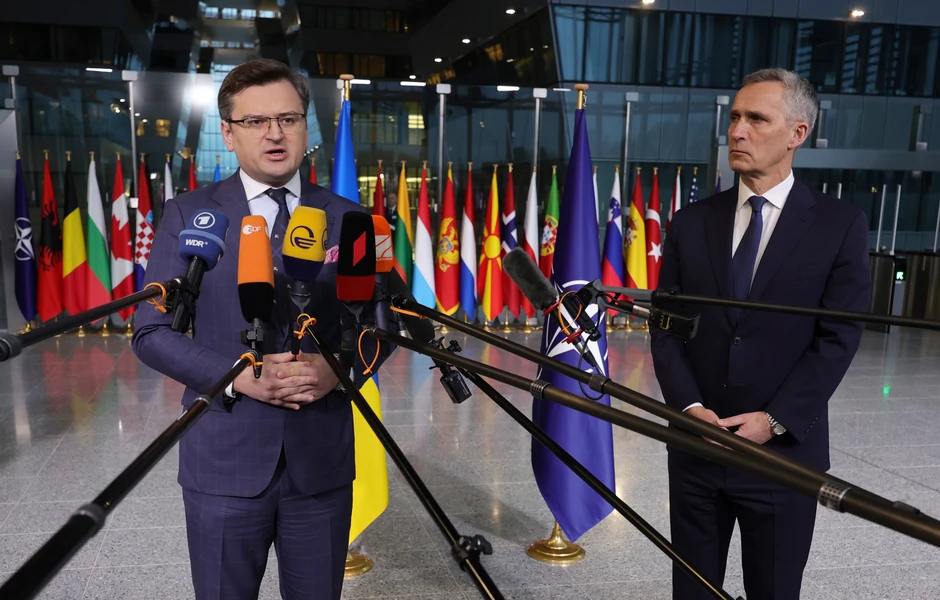 Dmitro Kuleba i Jens Stoltenberg u Briselu