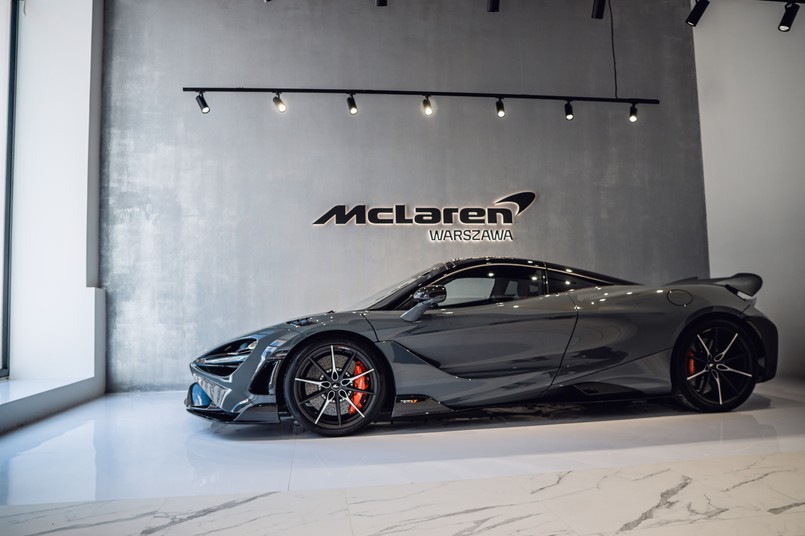 McLaren 765LT