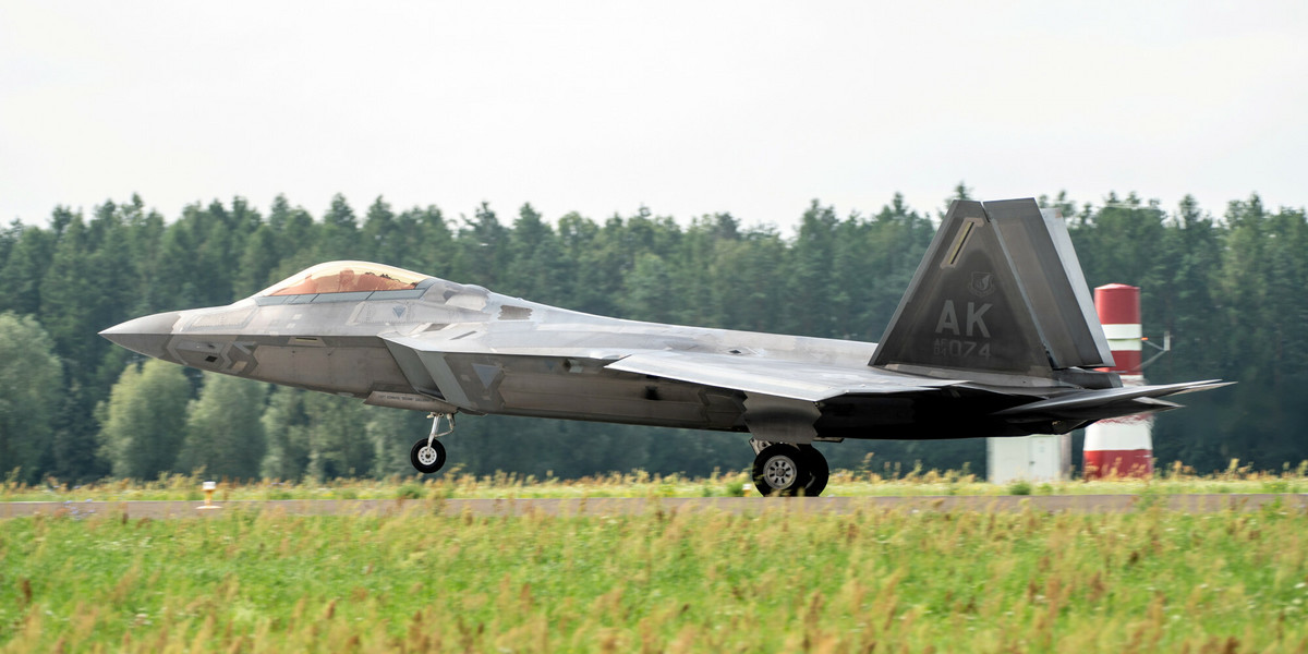 Samoloty F-22 Raptor w Łasku.