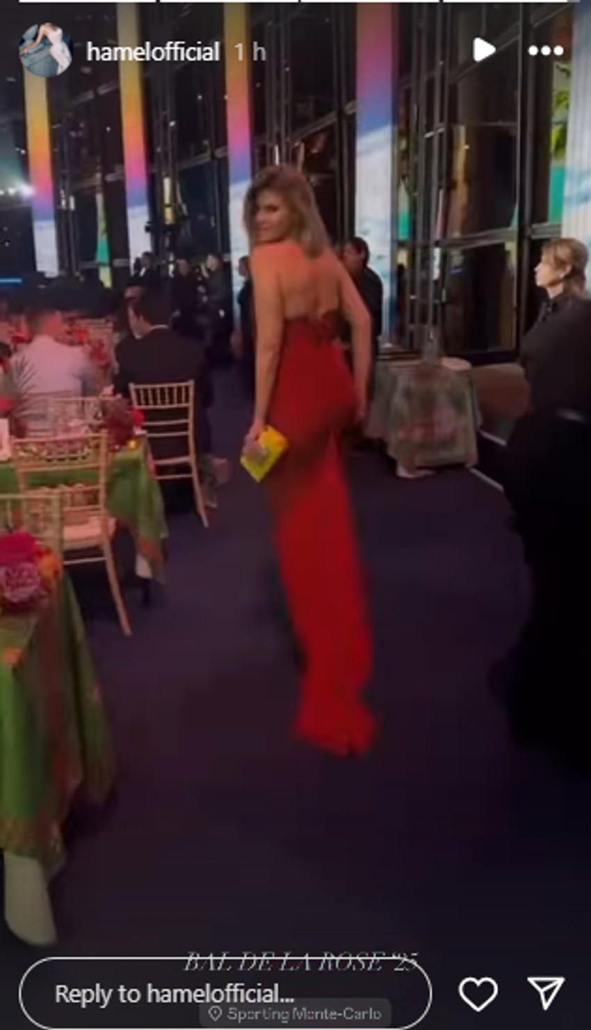 Melina u vreloj haljini u Monte Karlu