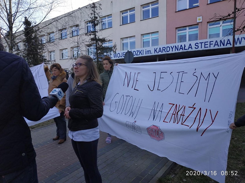 Niespokojnie w Łomży. Mieszkańcy walczą o swój szpital. Interweniuje policja