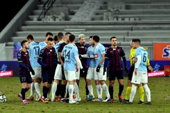 Ekstraklasa: Koniec świetnej passy Pogoni. Bez bramek w Szczecinie