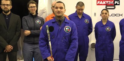 Niepełnosprawny astronauta z Polski zamknięty w kapsule