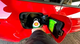 masz auto na benzynę 95? od 19 stycznia zwrot akcji [tabela]