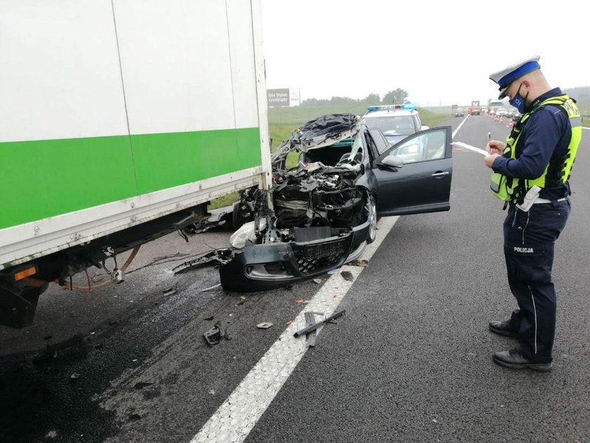 Tragedia w Warlubiu. Nie żyje młoda kobieta, jej rodzina w szpitalu