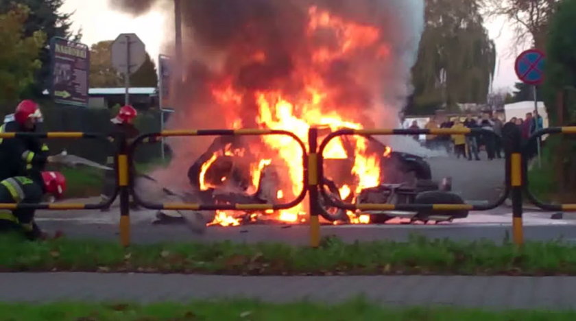 Knurów. Zderzenie renaulta z motocyklem przy ul. 1 Maja 