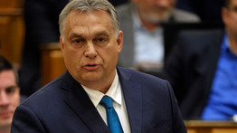 Orbán megmutatta, mit csinál a betegszabadságán – Íme, a fotó!