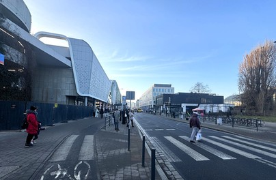 Przy dworcach powstanie centrum przesiadkowe