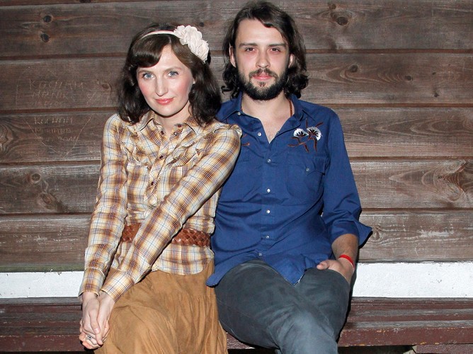 Małżeństwo w stylu country Reni Jusis i Tomasz Makowiecki