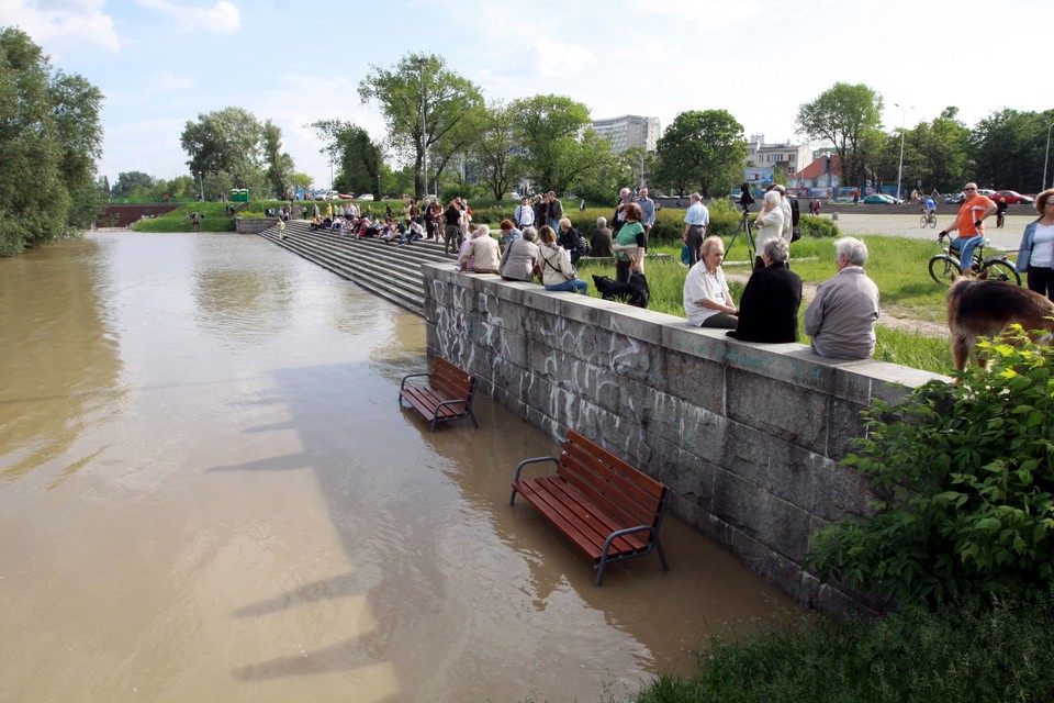 WARSZAWA WISŁA POWÓDŹ