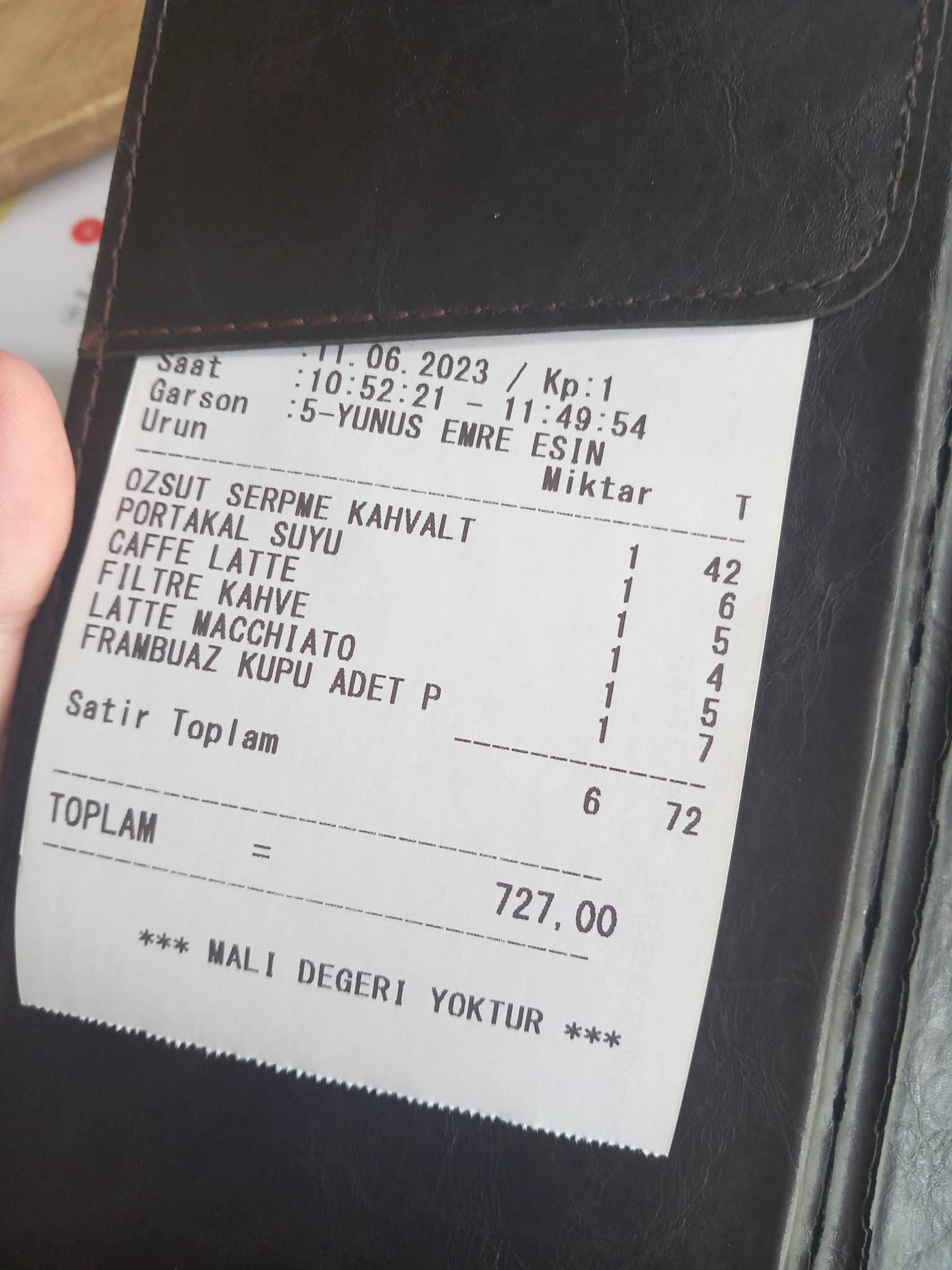 Za raňajky zaplatili približne 16 eur.