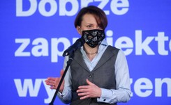 Synowie Emilewicz szusowali na nartach mimo zamkniętych stoków. Jest oświadczenie byłej wicepremier