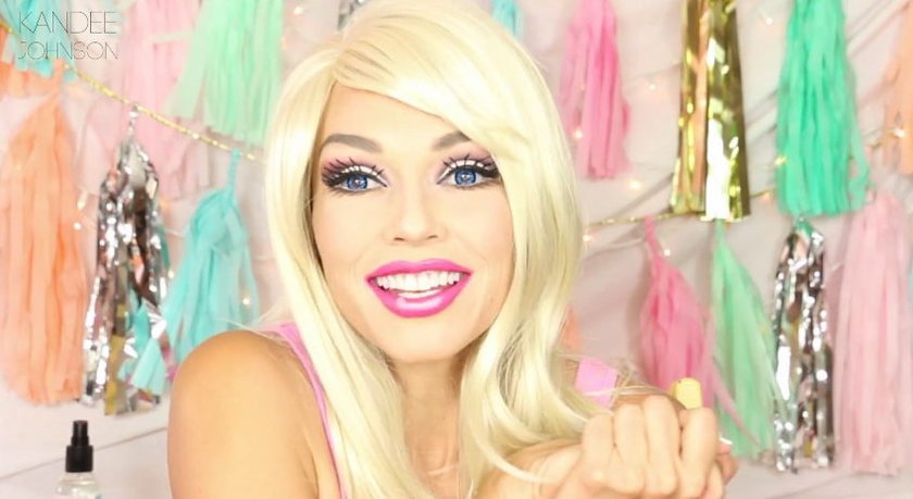 YouTuberka zmienia się w Barbie w 90 sekund!