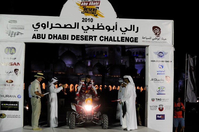 Abu Dhabi Desert Challenge 2010: Rafał Sonik 10. w prologu