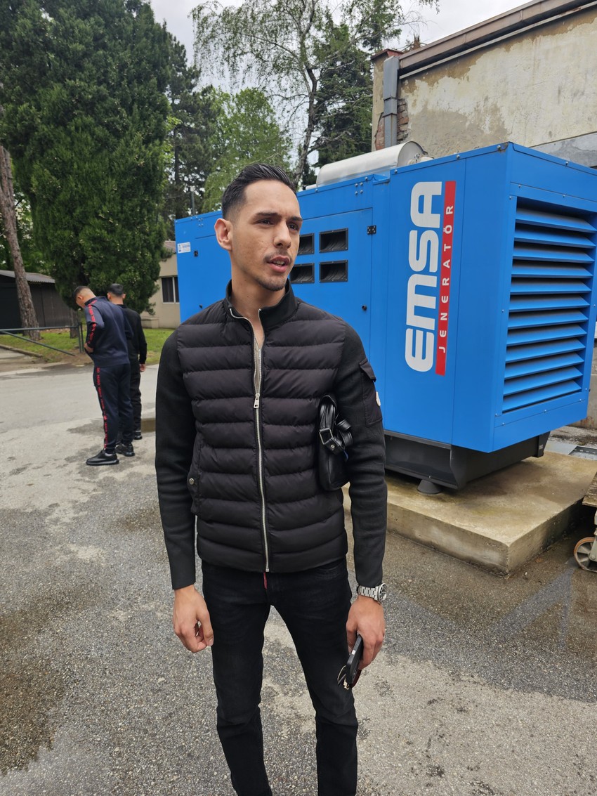 Brat Nadice Ademov na audiciji "Zvezde Granda"