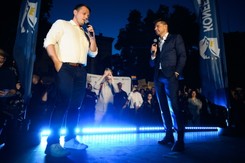 'Nie chcę skończyć jak Lepper'. Mentzen zaprosił na scenę Petru. No i się zaczęło...