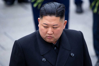Kim Dzong Un zapowiada dalsze zbrojenia i utrzymanie restrykcji covidowych