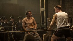 "Mistrz", czyli spektakularna metamorfoza Piotra Głowackiego do roli boksera